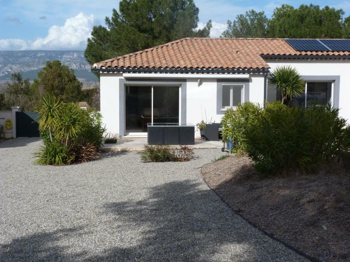 Les Cigales Apartment Alleins Exterior photo